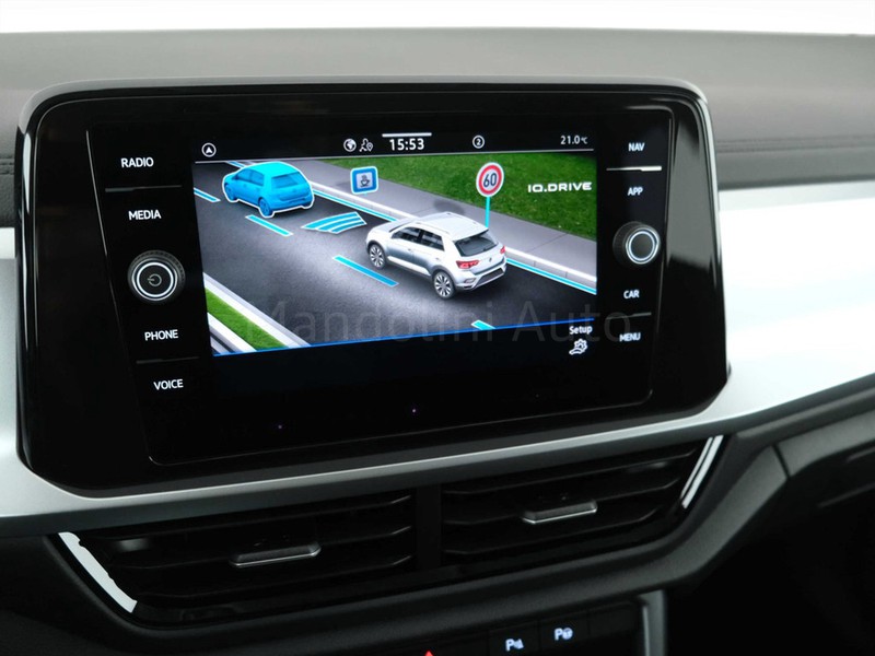 19 - Volkswagen T-Roc 1.5 tsi act sport