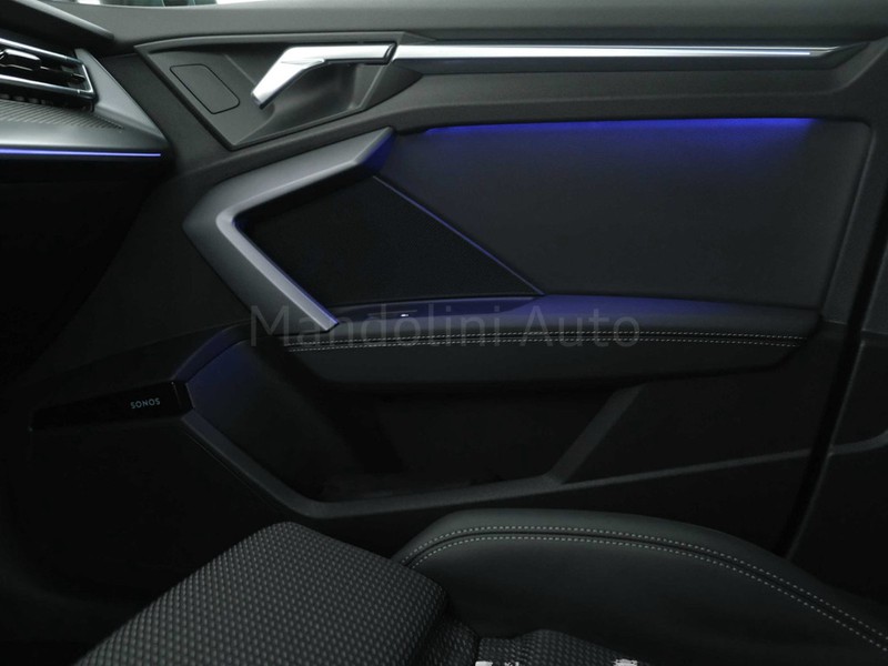 13 - Audi A3 sportback 35 1.5 tfsi mhev 48v s line edition s tronic