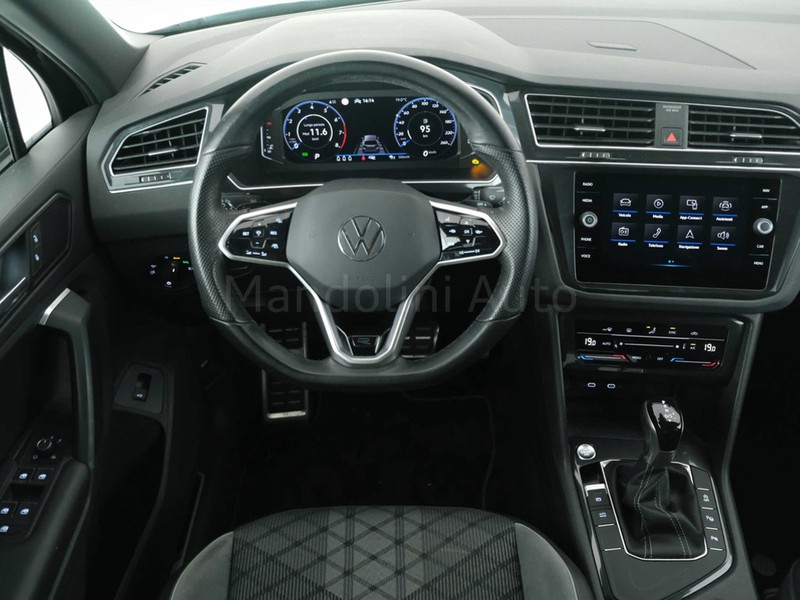 7 - Volkswagen Tiguan 1.5 tsi act 150cv r-line dsg