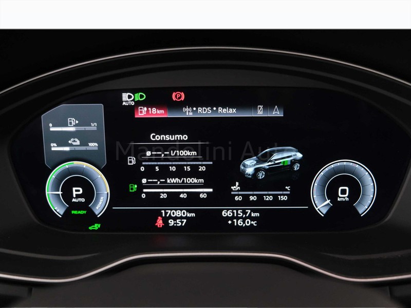 19 - Audi Q5 sportback 55 2.0 tfsi e identity black quattro s tronic