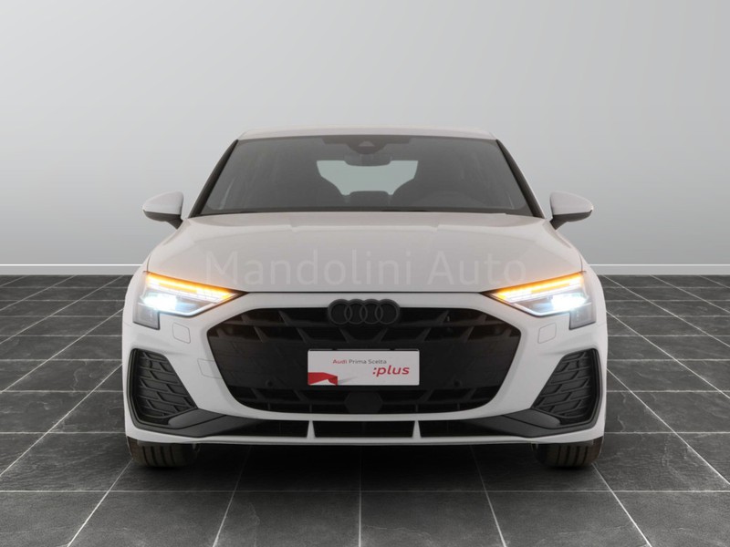 49 - Audi A3 sedan 2.0 tdi 150cv s line edition s tronic