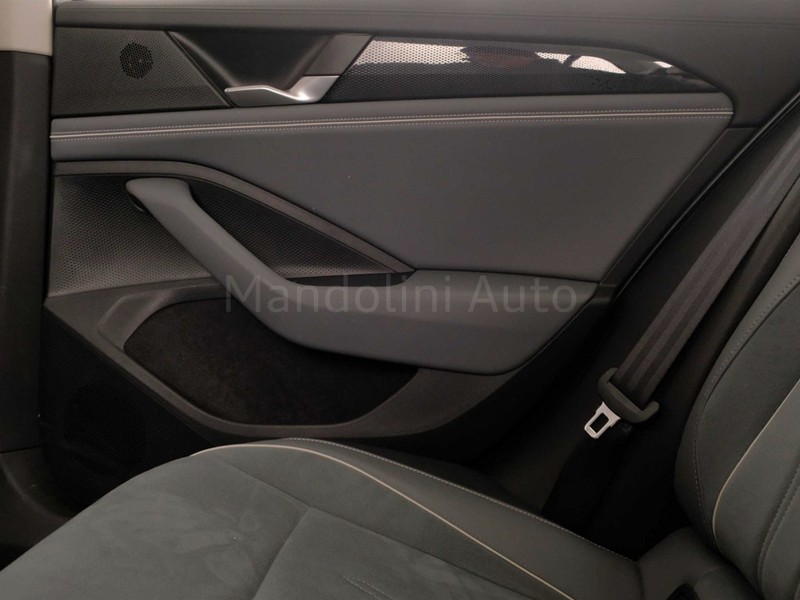 43 - Volkswagen Passat 2.0 tdi scr evo 150cv business