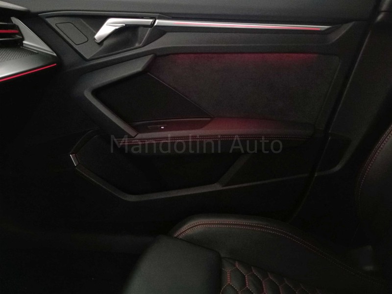 13 - Audi RS3 sportback 2.5 tfsi quattro s tronic