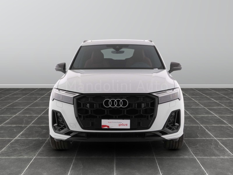 13 - Audi SQ7 s4.0 v8 tfsi sport attitude quattro tiptronic 7p.ti