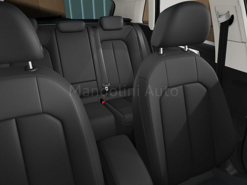 7 - Audi Q3 35 2.0 tdi business advanced s tronic