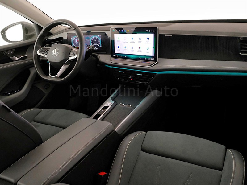 7 - Volkswagen Passat 2.0 tdi scr evo 150cv business