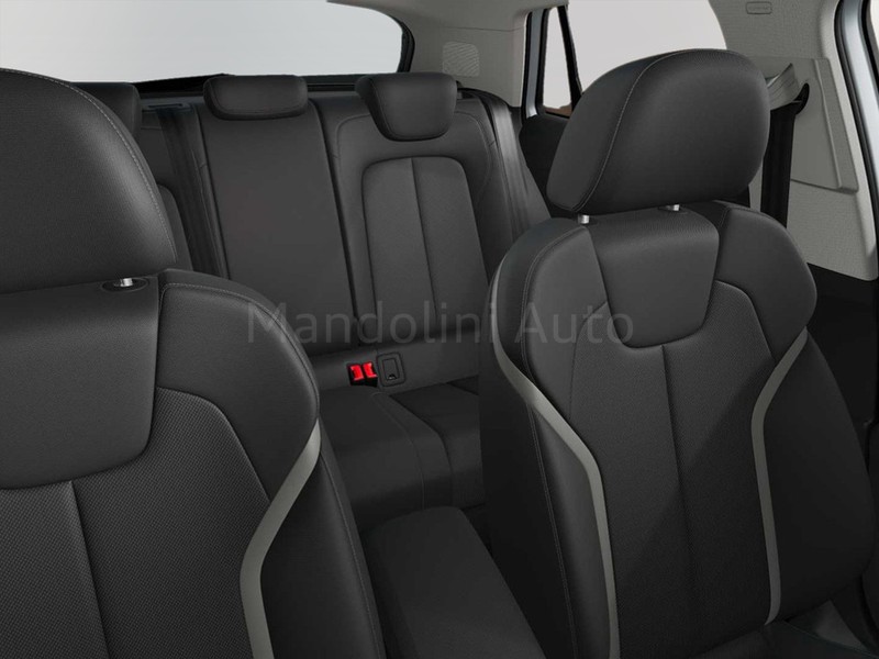 7 - Audi Q2 35 1.5 tfsi s line edition s tronic