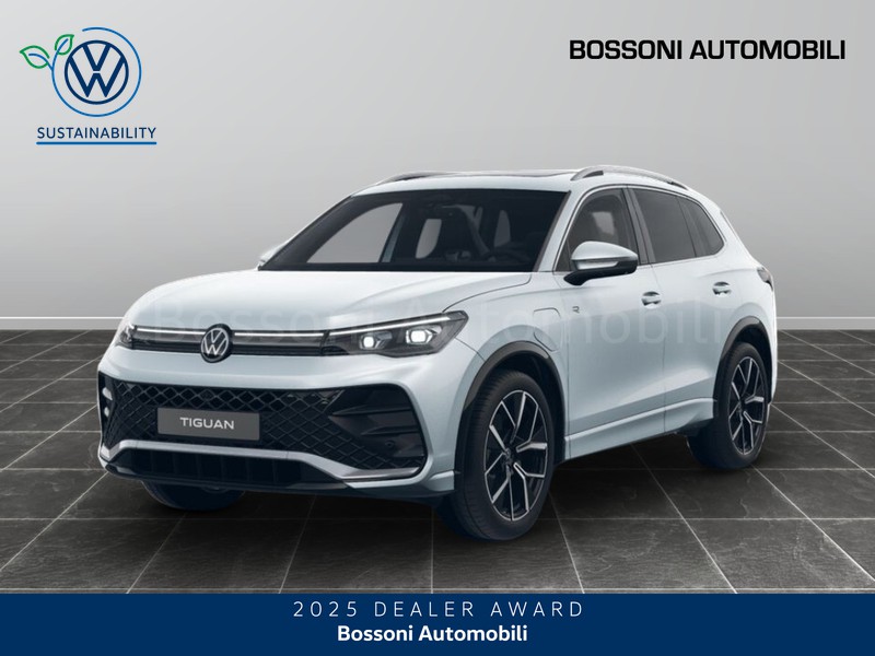 1 - Volkswagen Tiguan 1.5 tsi ehybrid 204cv r-line plus dsg