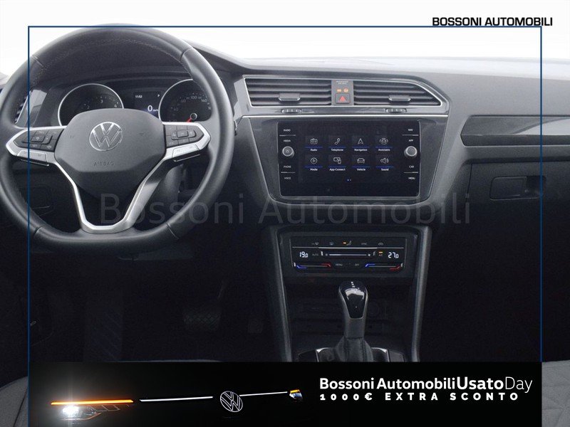 7 - Volkswagen Tiguan 2.0 tdi scr 150cv life dsg