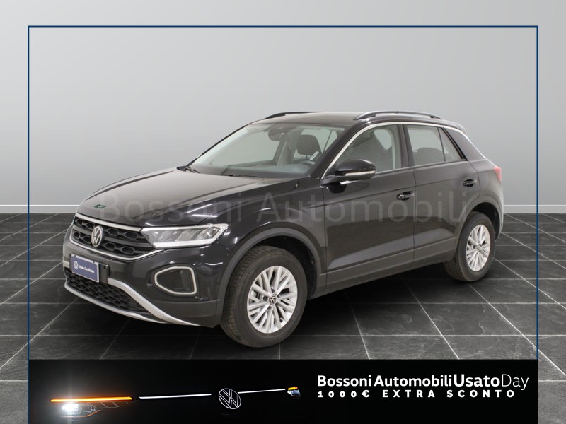 1 - Volkswagen T-Roc 1.5 tsi act life dsg