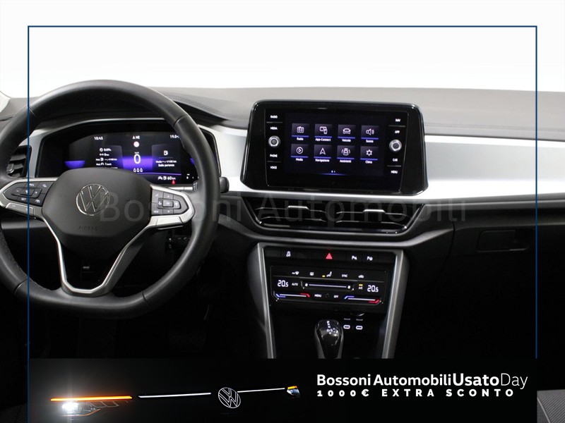 7 - Volkswagen T-Roc 1.5 tsi act life dsg