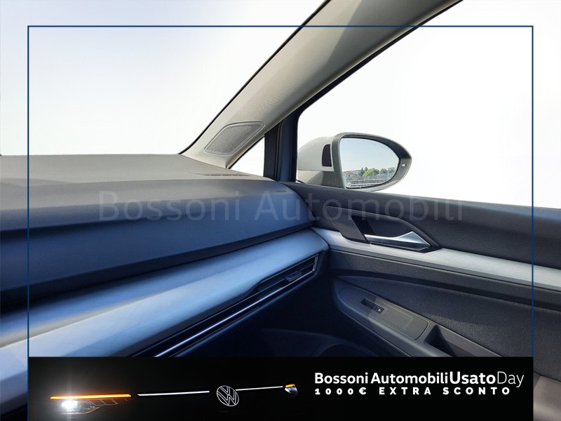 25 - Volkswagen Golf 1.0 tsi evo 110cv life