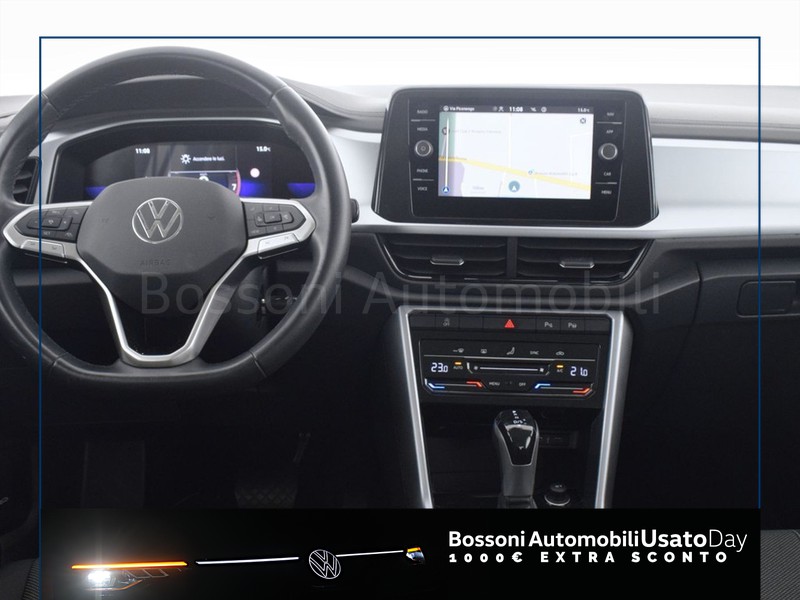 7 - Volkswagen T-Roc 1.5 tsi act life dsg