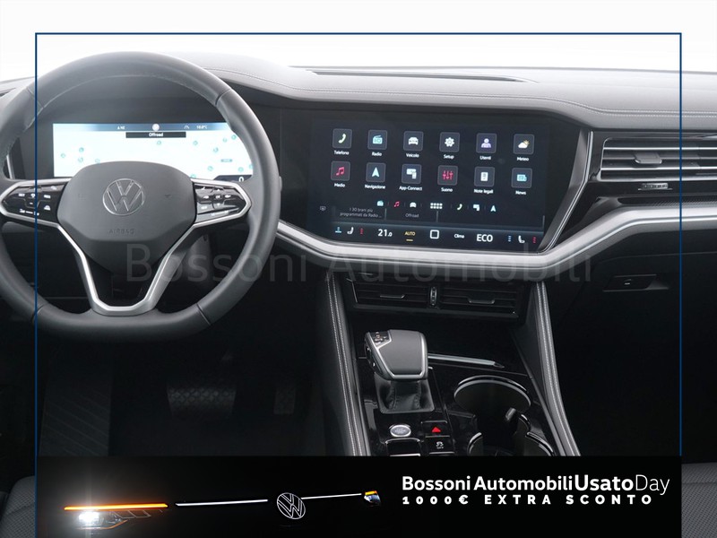 7 - Volkswagen Touareg 3.0 v6 v6 tsi ehybrid 381cv elegance