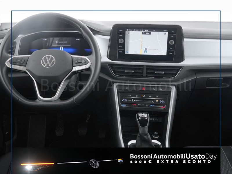 7 - Volkswagen T-Roc 2.0 tdi scr 115cv life