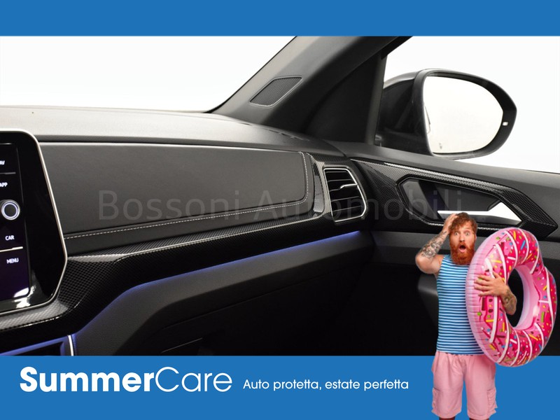 25 - Volkswagen T-Cross 1.0 tsi 115cv r-line