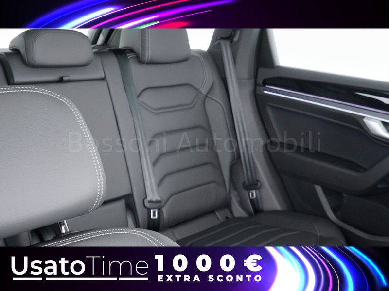 25 - Volkswagen Touareg 3.0 v6 v6 tdi scr 231cv r-line