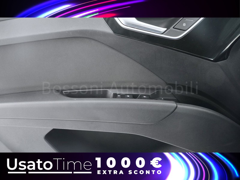 13 - Audi Q4 e-tron sportback e-tron 40 business
