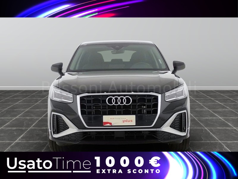 13 - Audi Q2 35 2.0 tdi s line edition s tronic