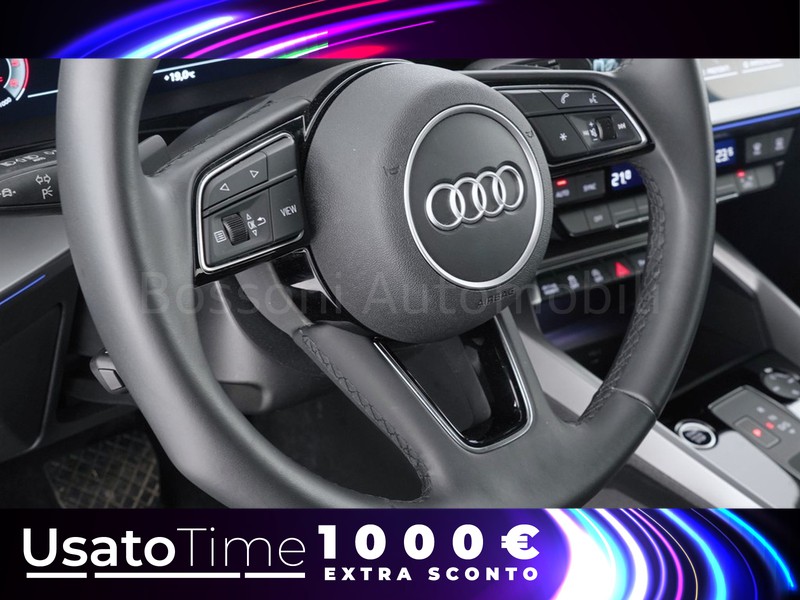25 - Audi A3 sedan 35 2.0 tdi s line edition s tronic