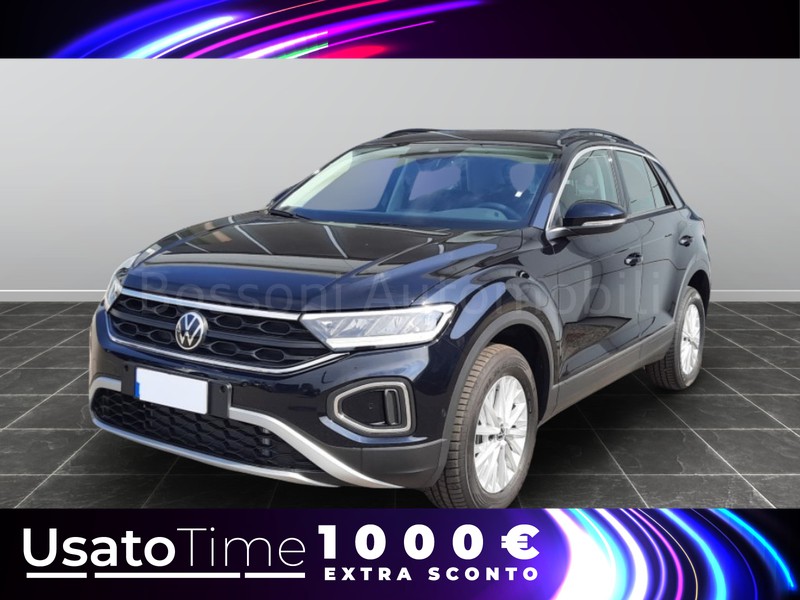 1 - Volkswagen T-Roc 2.0 tdi scr 150cv life dsg