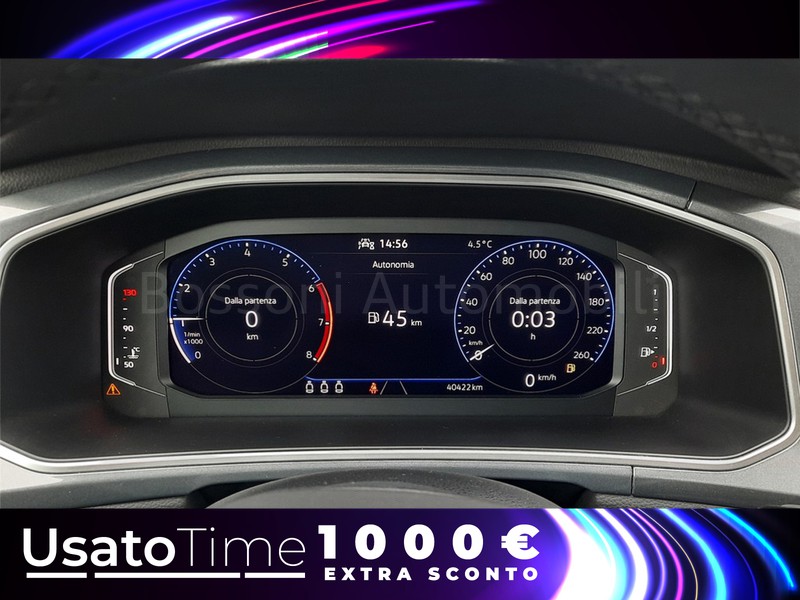 13 - Volkswagen T-Roc 1.0 tsi 110cv style