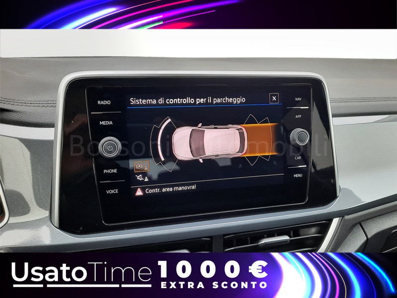 13 - Volkswagen T-Roc 1.0 tsi 110cv style