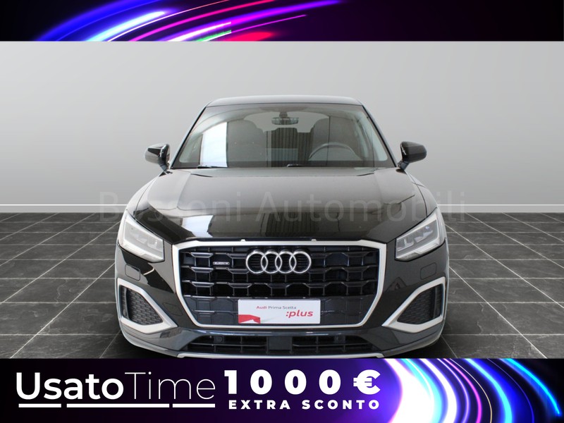 13 - Audi Q2 35 2.0 tdi admired advanced quattro s tronic