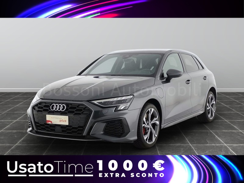 1 - Audi A3 sportback 45 1.4 tfsi e s line edition s tronic