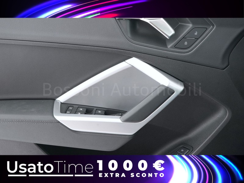 13 - Audi Q3 sportback 35 2.0 tdi s line edition s tronic