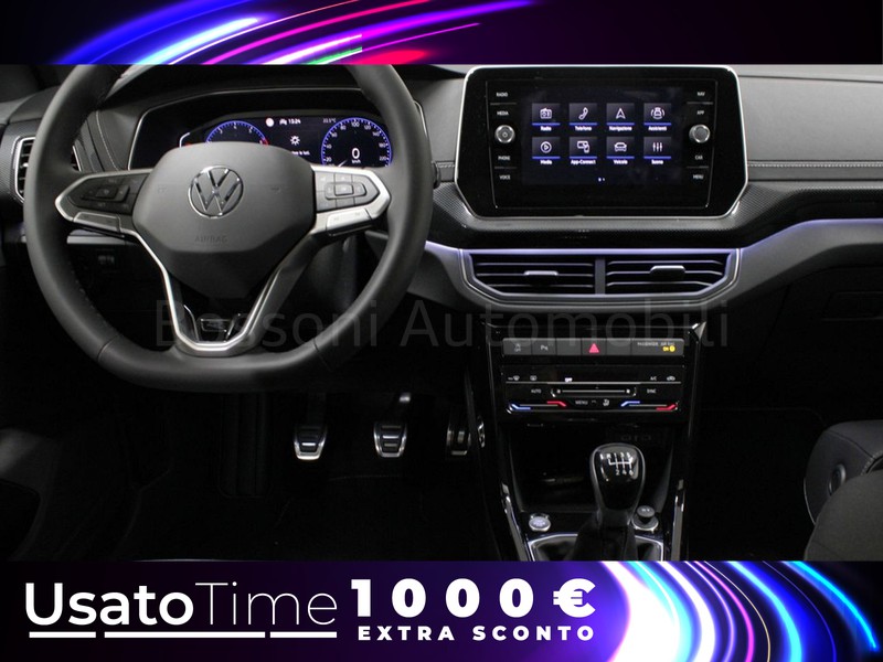 7 - Volkswagen T-Cross 1.0 tsi 115cv r-line