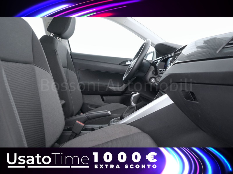 13 - Volkswagen Polo 1.0 tsi 95cv life