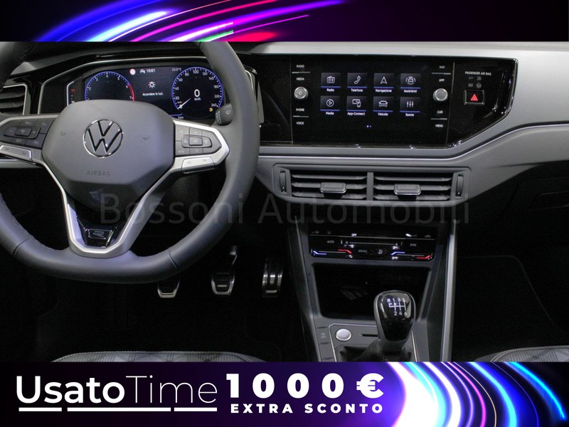7 - Volkswagen Taigo 1.0 tsi 115cv r-line plus