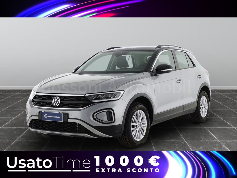 1 - Volkswagen T-Roc 1.5 tsi act life dsg