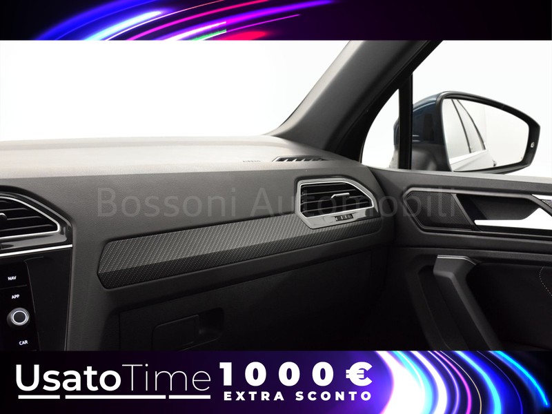 25 - Volkswagen Tiguan 2.0 tdi scr 150cv r-line dsg