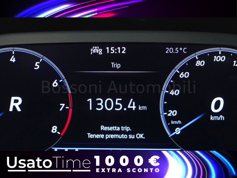 31 - Volkswagen T-Roc 1.5 tsi act r line dsg