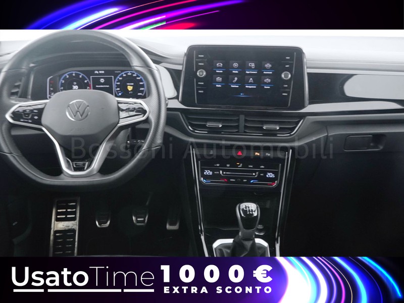 7 - Volkswagen T-Roc 1.0 tsi 110cv r line