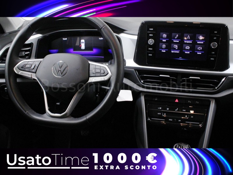 7 - Volkswagen T-Roc 1.0 tsi 110cv life