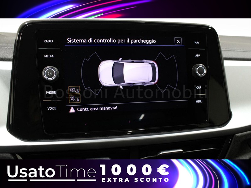 25 - Volkswagen T-Roc 1.0 tsi 110cv life