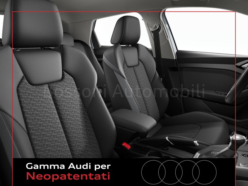 7 - Audi A1 allstreet 30 1.0 tfsi 116cv business s tronic