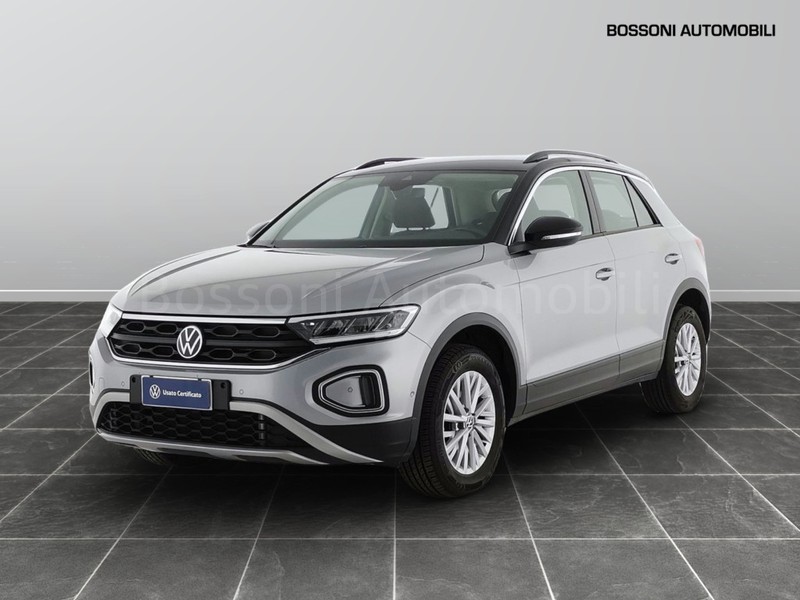 1 - Volkswagen T-Roc 1.5 tsi act life dsg