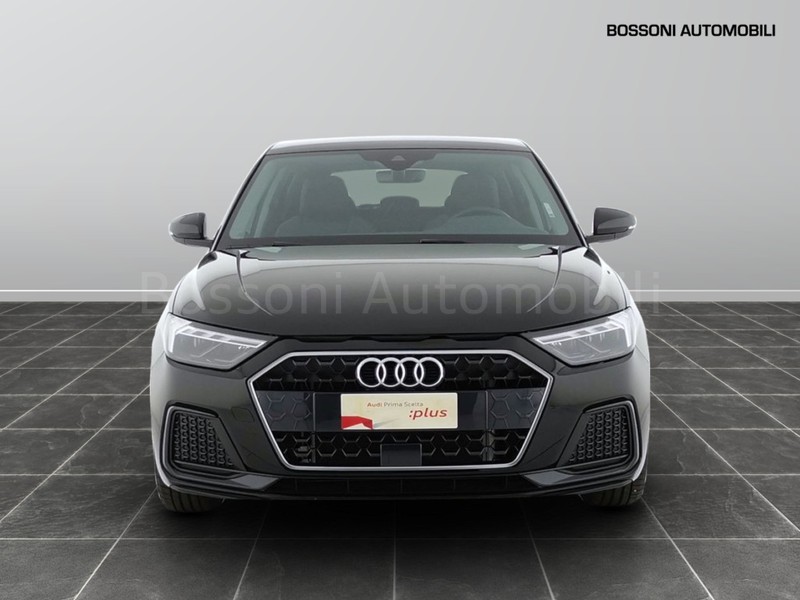 13 - Audi A1 sportback 30 1.0 tfsi 110cv admired advanced s tronic