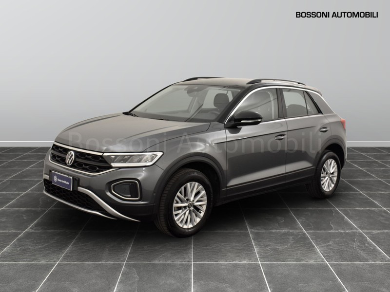 1 - Volkswagen T-Roc 1.5 tsi act life dsg