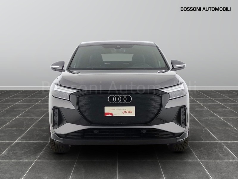 13 - Audi Q4 e-tron sportback e-tron 45 business advanced