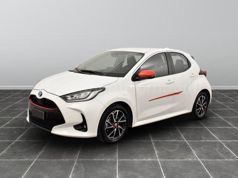 1 - Toyota Yaris 1.5 hybrid trend e-cvt