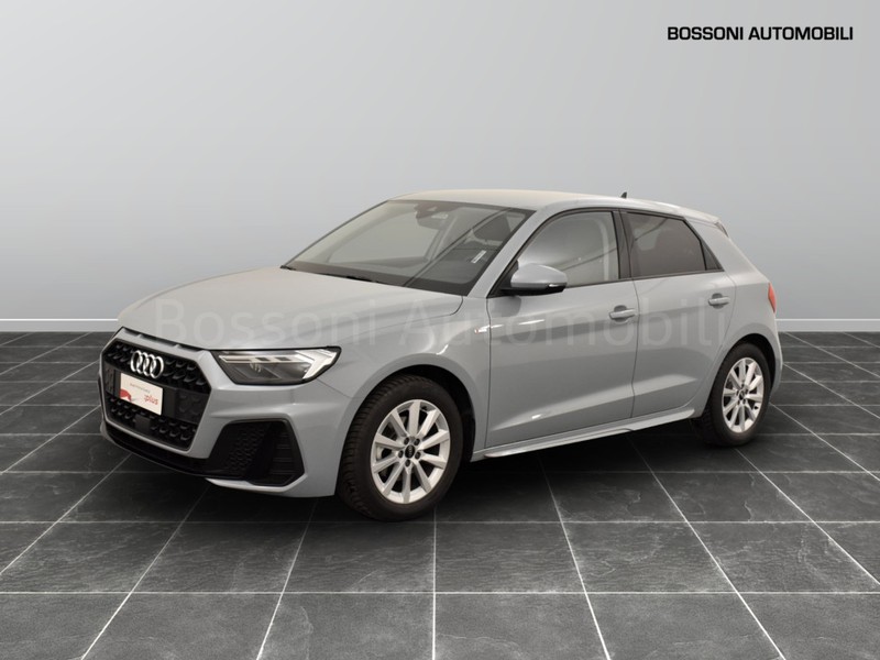 1 - Audi A1 sportback 30 1.0 tfsi 116cv s line edition s tronic