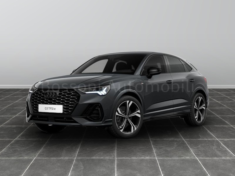 1 - Audi Q3 sportback 45 1.4 tfsi e identity black s tronic