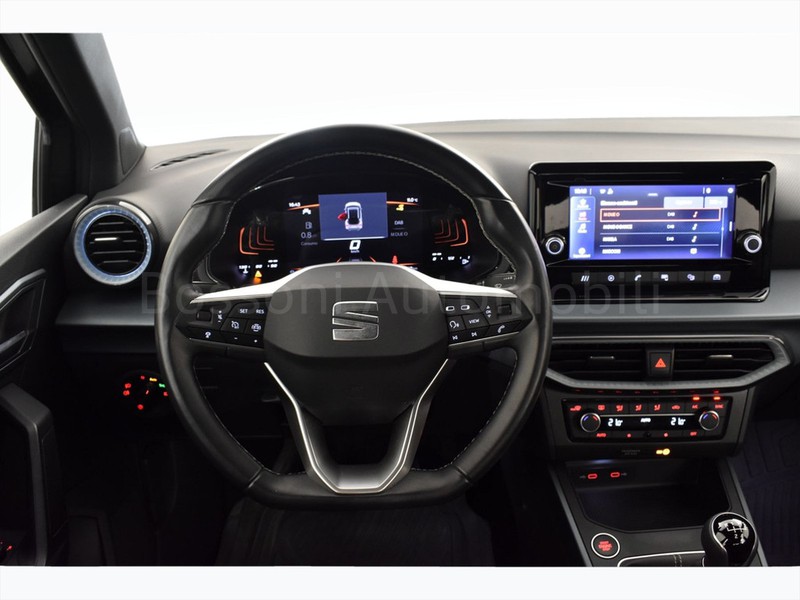 7 - Seat Arona 1.0 ecotsi 95cv xperience
