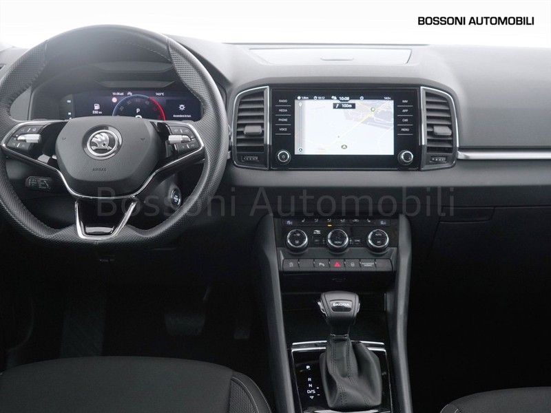7 - Skoda Karoq 2.0 tdi evo scr 115cv executive dsg
