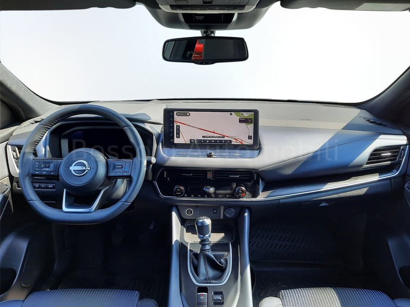 7 - Nissan Qashqai 1.3 mild hybrid 140cv tekna 2wd